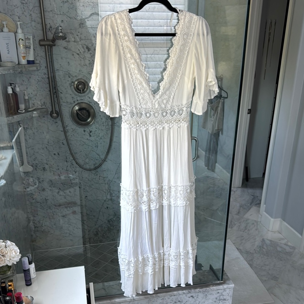 Elegant White Lace Trim Dress